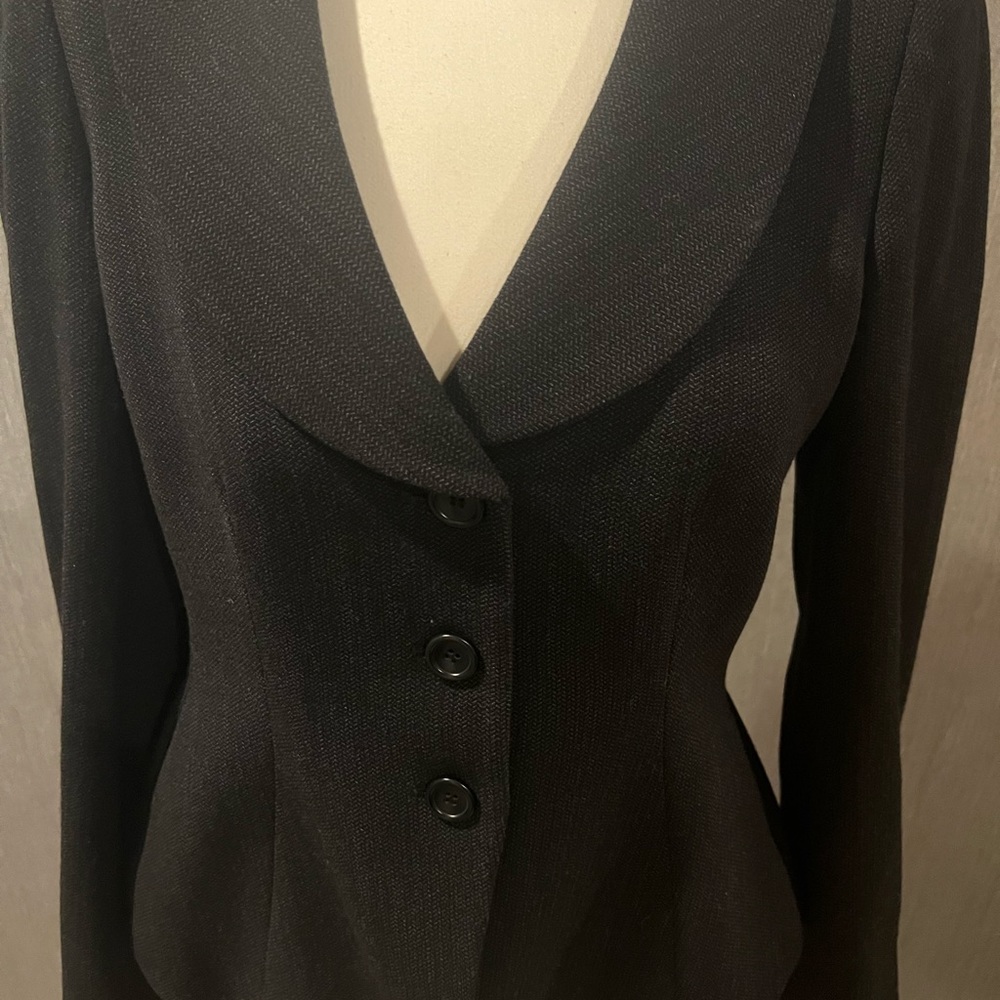 Armani Collezioni Virgin Wool Blazer Size 6